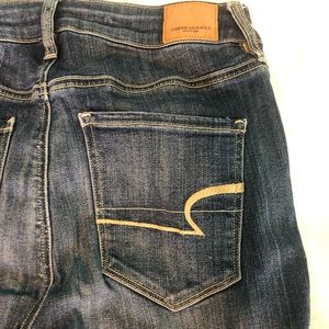 American Eagle Super High Rise Jegging